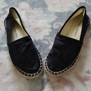Boho polka dot flats